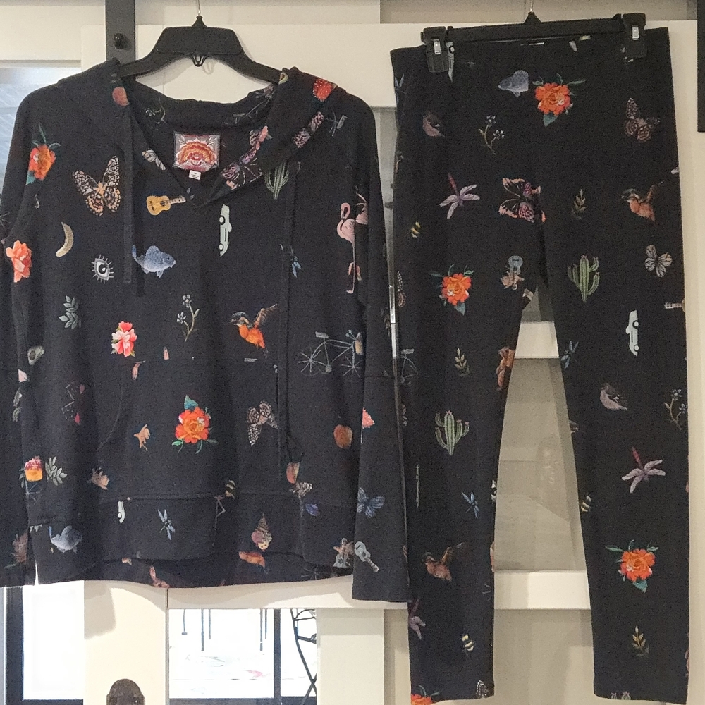JOHNNY WAS Zooey Hoodie And Leggings Set Size M